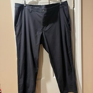 Men’s Lululemon commission pant slim